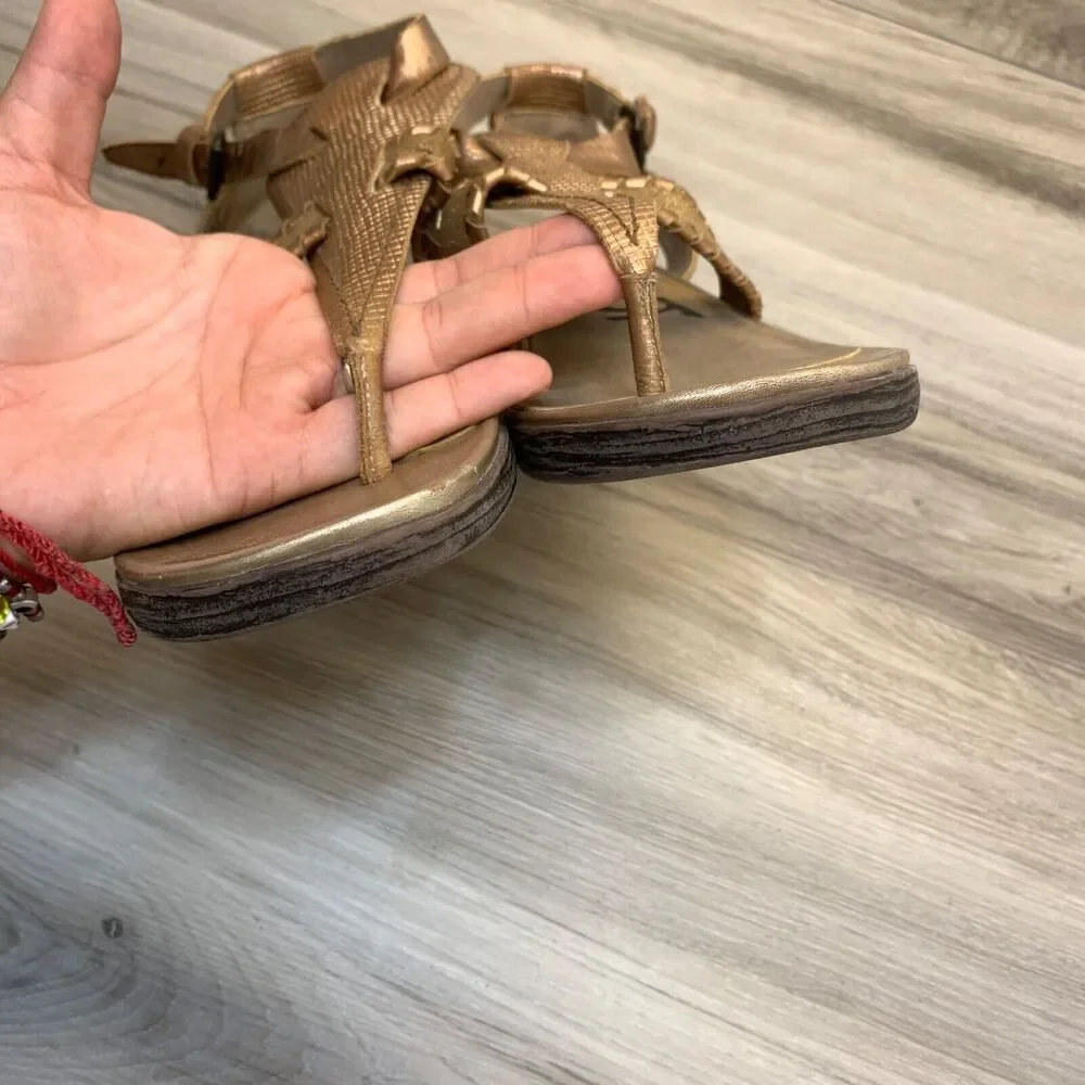OTBT‎ Women's Copper Leather T-Strap Wedge Celestal Sandal Size 10 Celestal